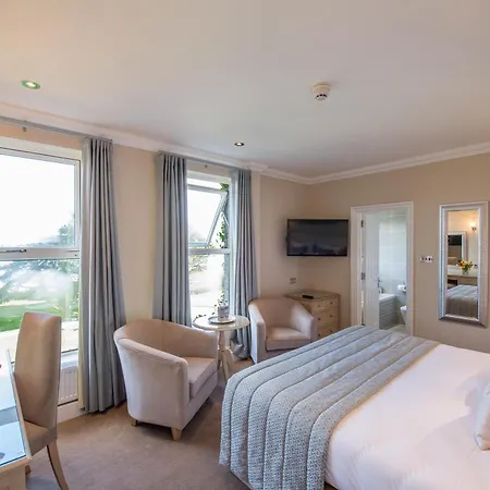 The Carlyon Bay And 4* St Austell