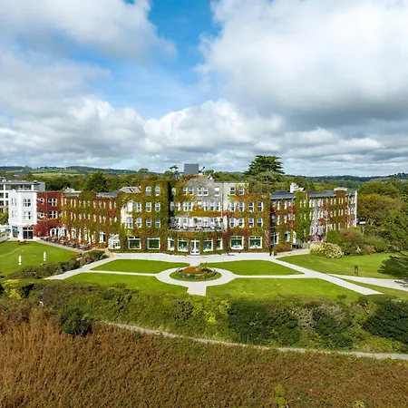 Hotel The Carlyon Bay And