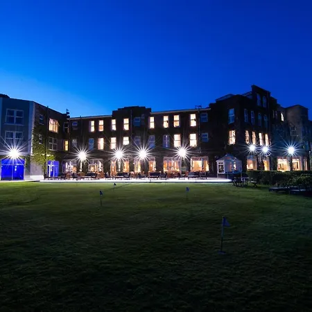The Carlyon Bay And Hotel 4*