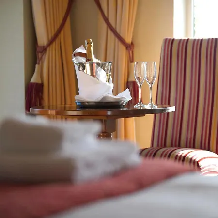 Hotel The Carlyon Bay And